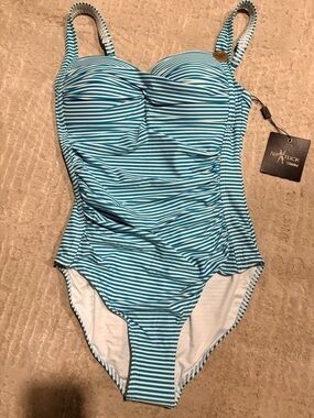 Nip Tuck Swim Top Womens  6 Aqua Blue White Multi Fit Striped Swimwear
NWT
